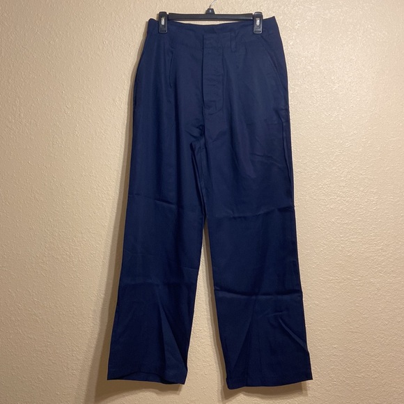 TENCEL Lyocell Pleated Trousers - Picture 3 of 5